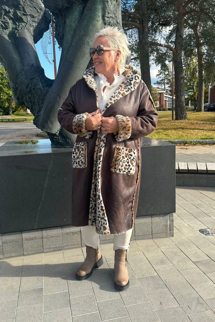 Leoparditurkis kääntötakki Toini