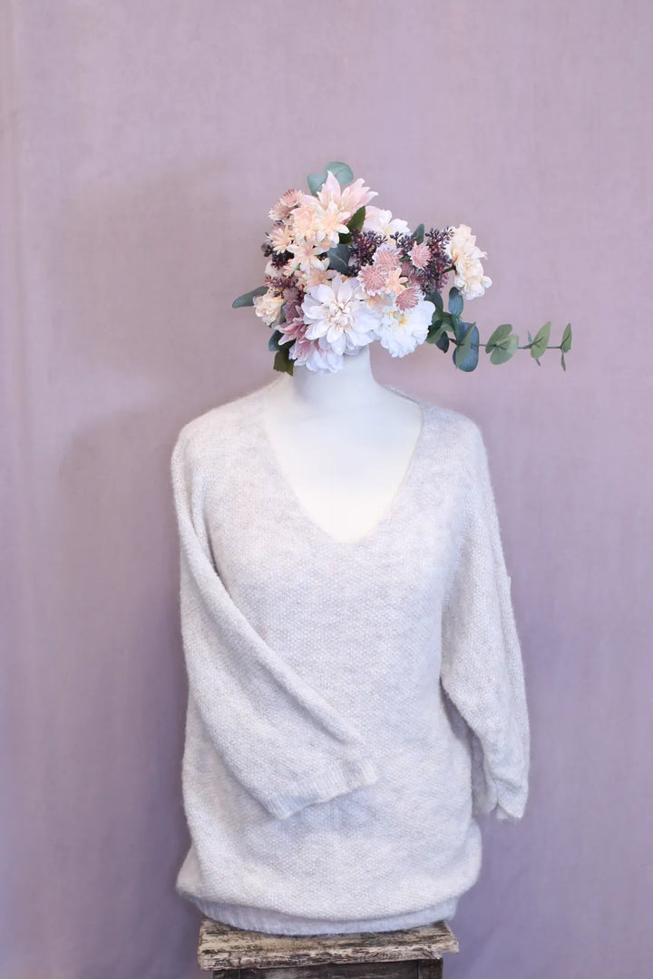 Kevyt V-Pääntieneule Sivi