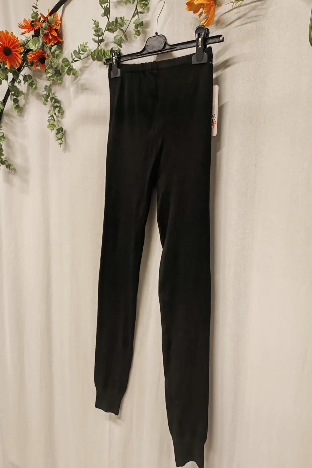 Mustat legginssit 38-42
