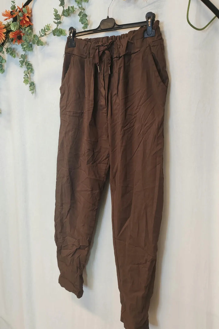 Perushousut koolle 46-50