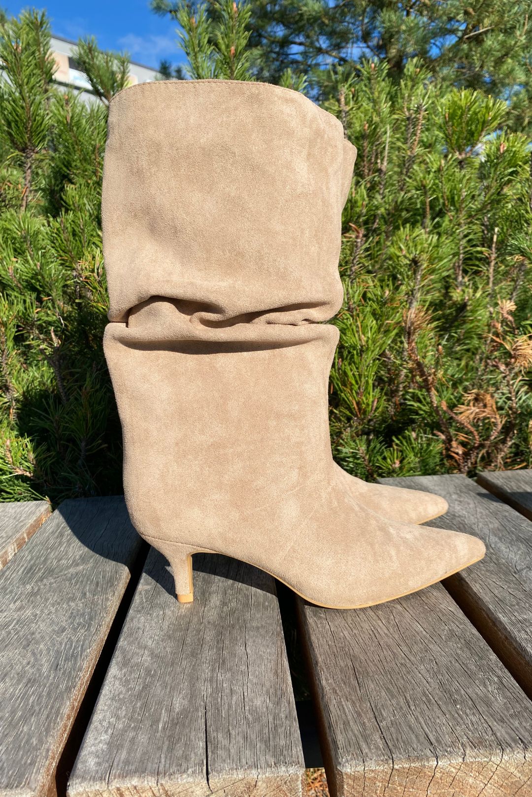 Löysävartinen Nilkkuri Rosa