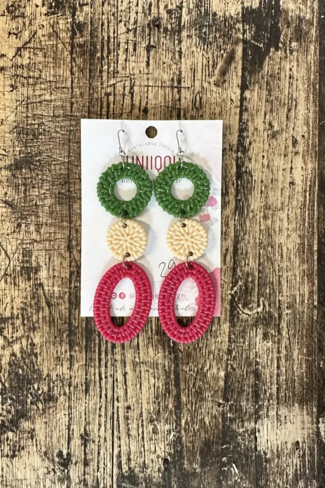 Korvakorut Sisko  // Uniiqqi- design