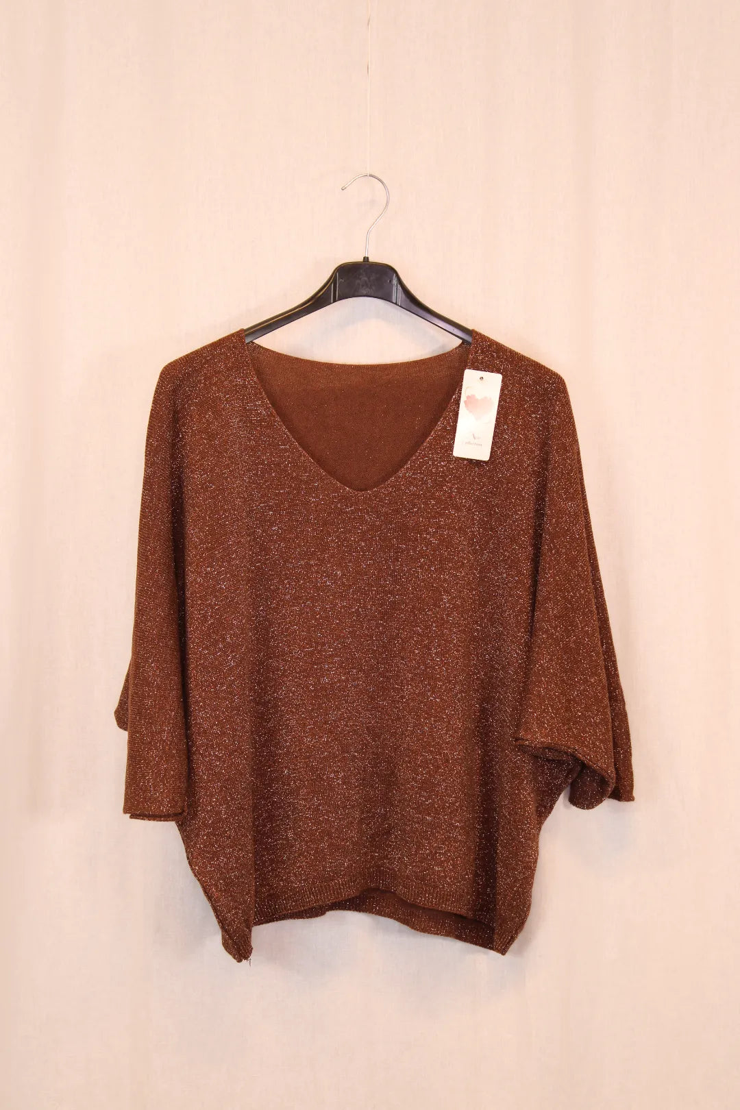 Kimaltava neule Aune