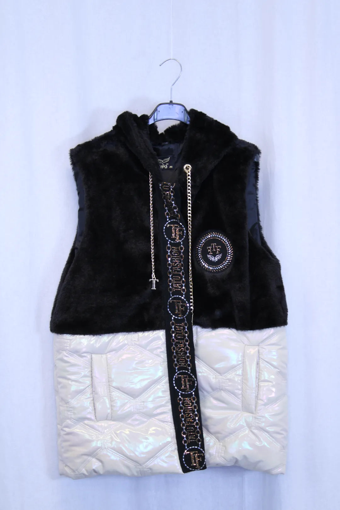 Liivi tekoturkiksella Riia / Tatu