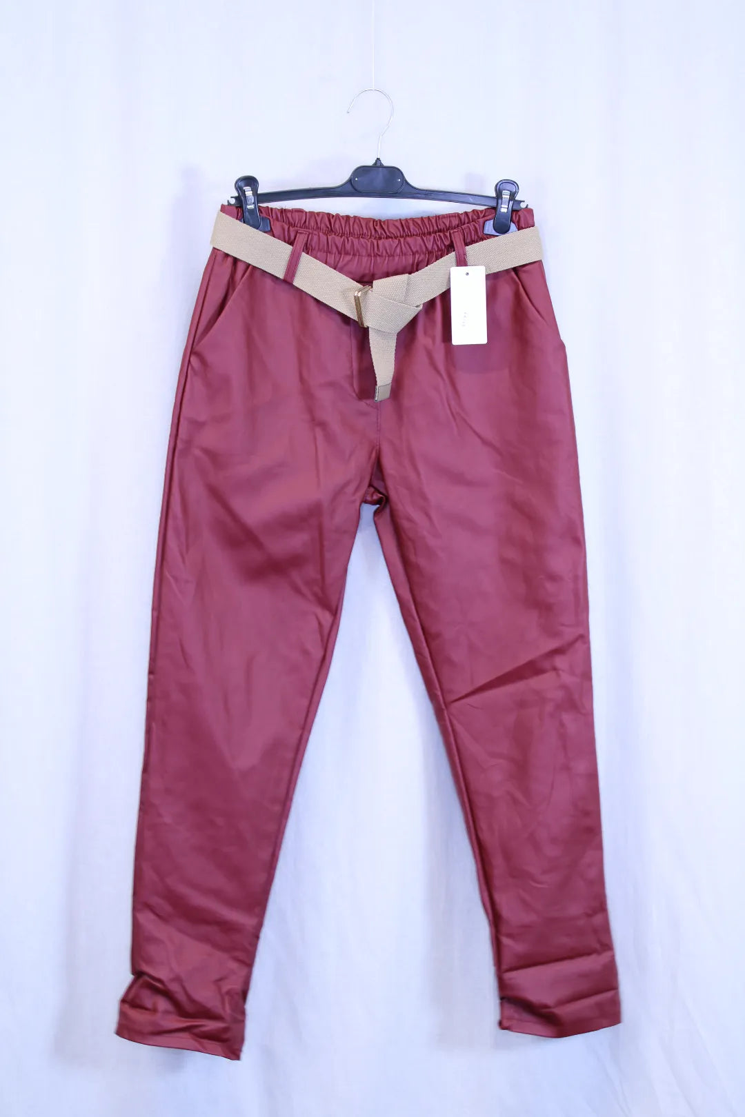 Coutatut housut suoralla lahkeella 40-44 Tinka