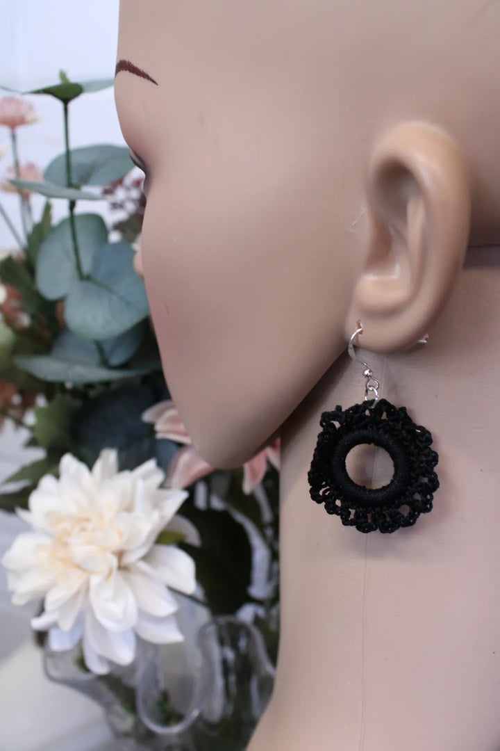 Virkatut korvikset Mia