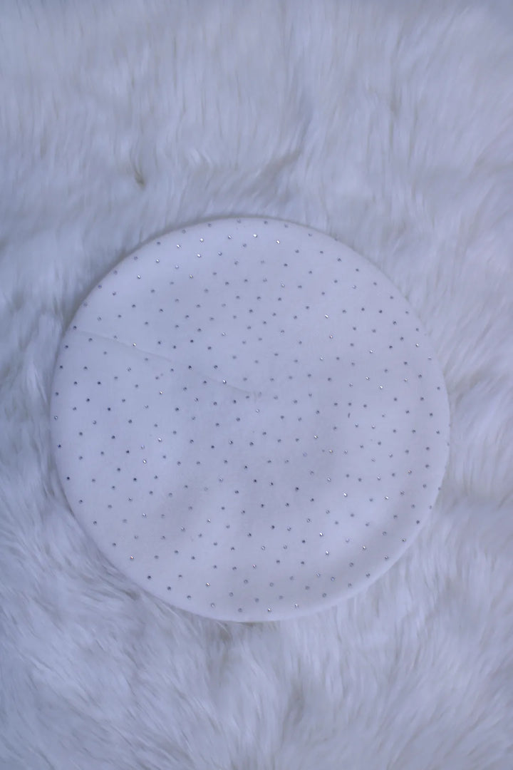 Baskeri timanteilla Amalia