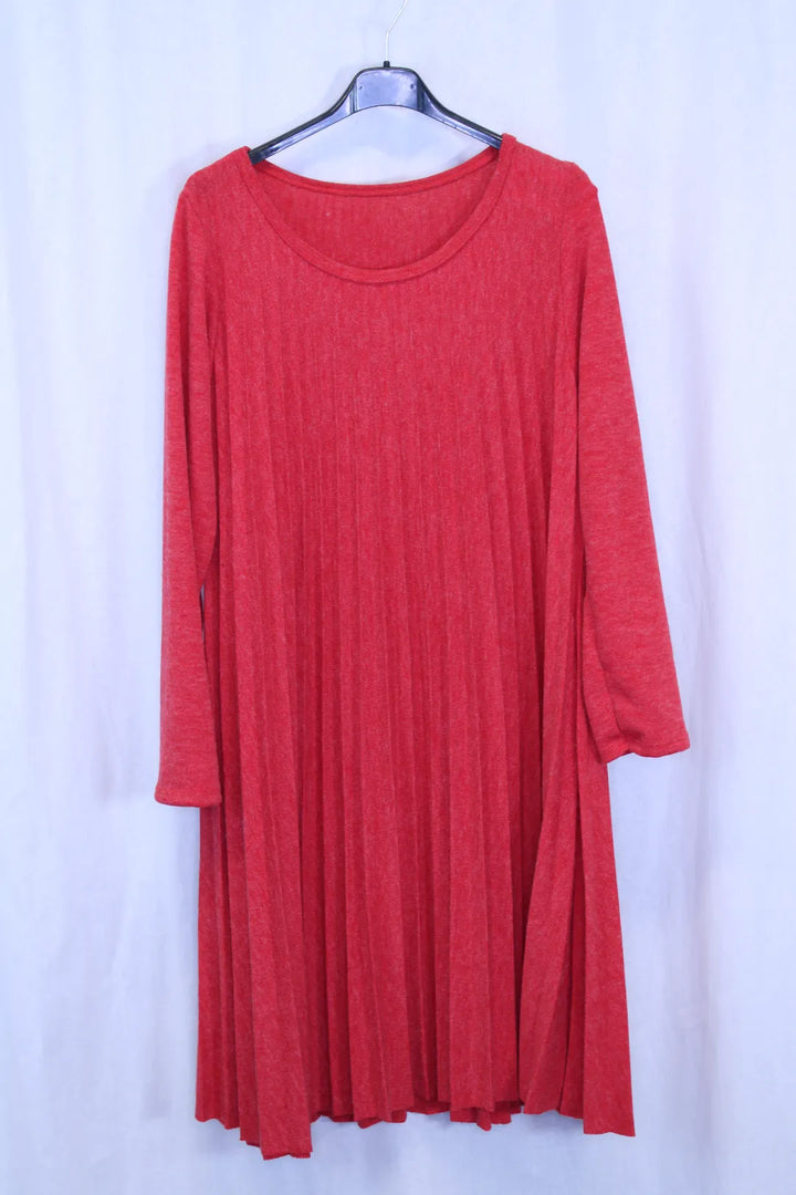 Pliseerattu neulemekko Heli