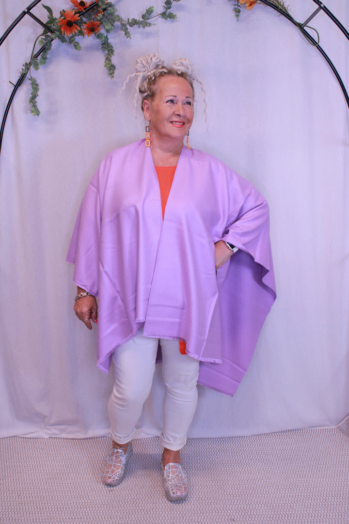 Hartiahuivi halkiolla 125*155cm
