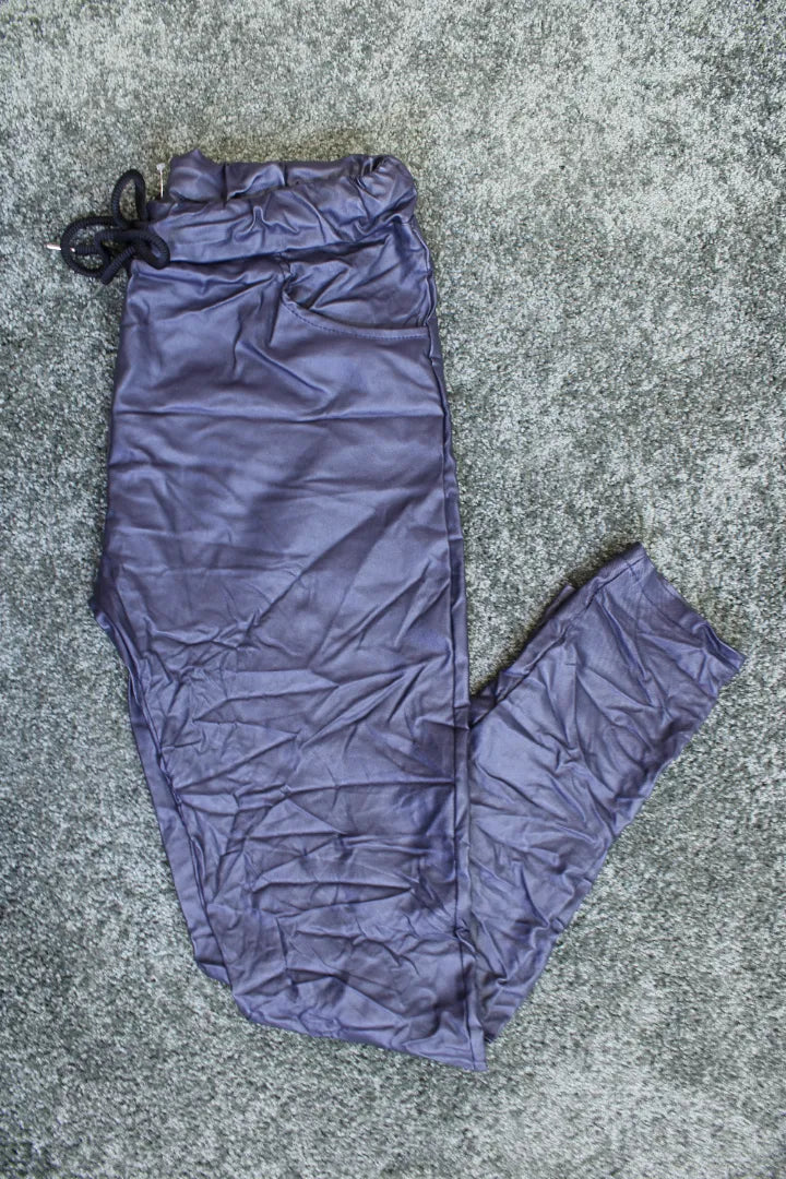 Coutatut housut/ pitkällä lahkeella 38-42 Irja