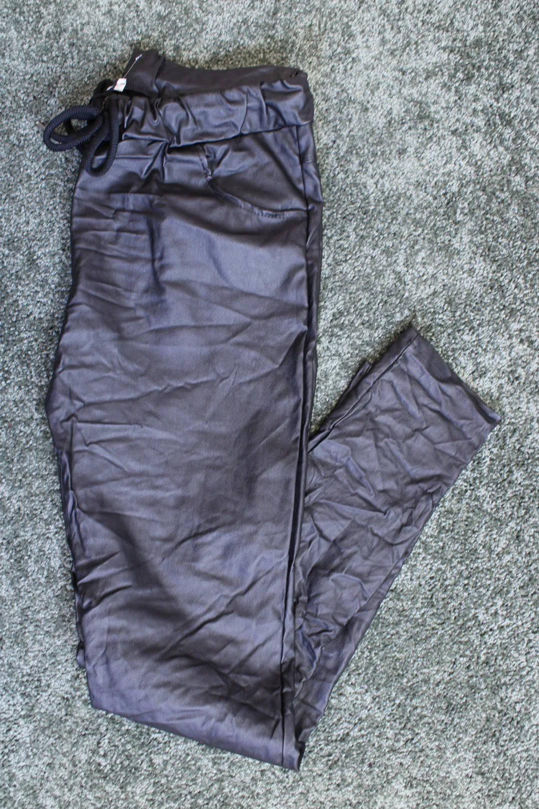 Coutatut housut/ pitkällä lahkeella 38-42 Irja