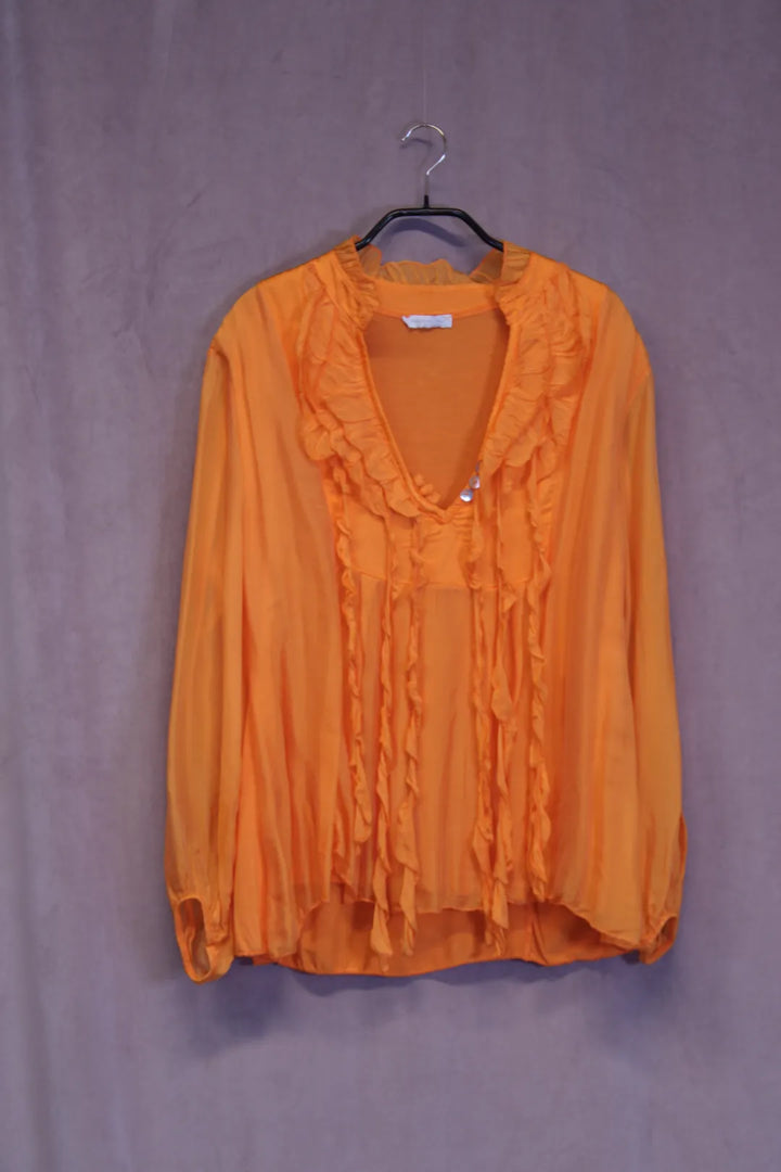 Silkkipaita röyhelöillä Jannika