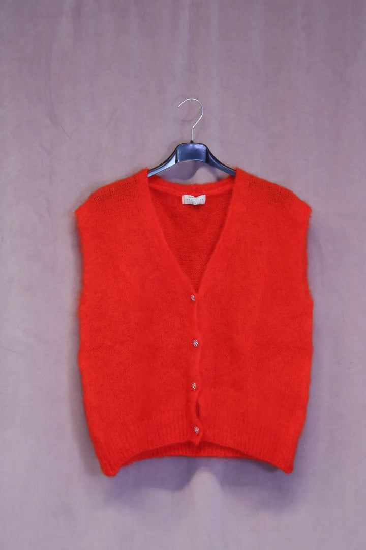 Neuleliivi timanttinapeilla Marjut