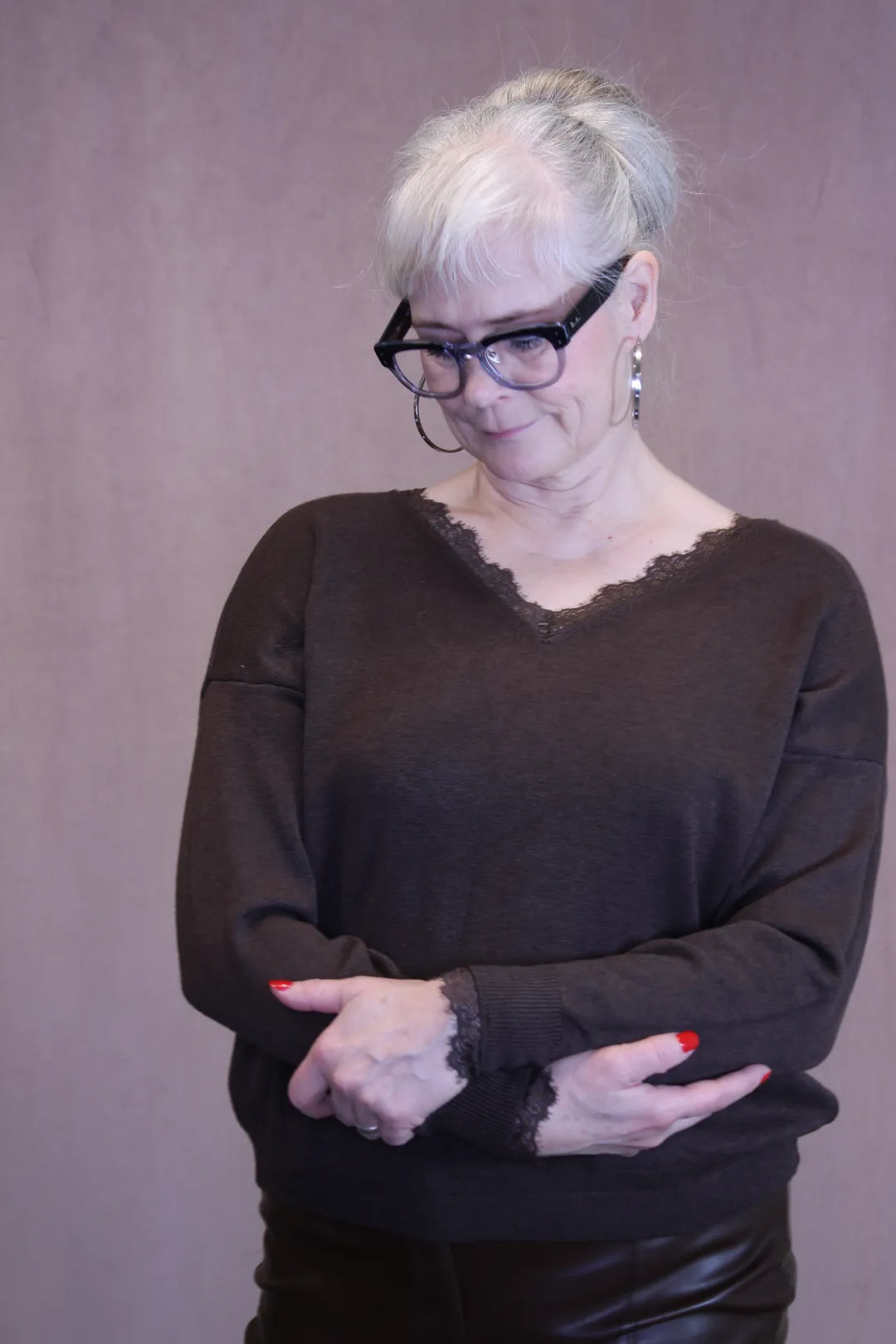 Neule pitseillä Teija