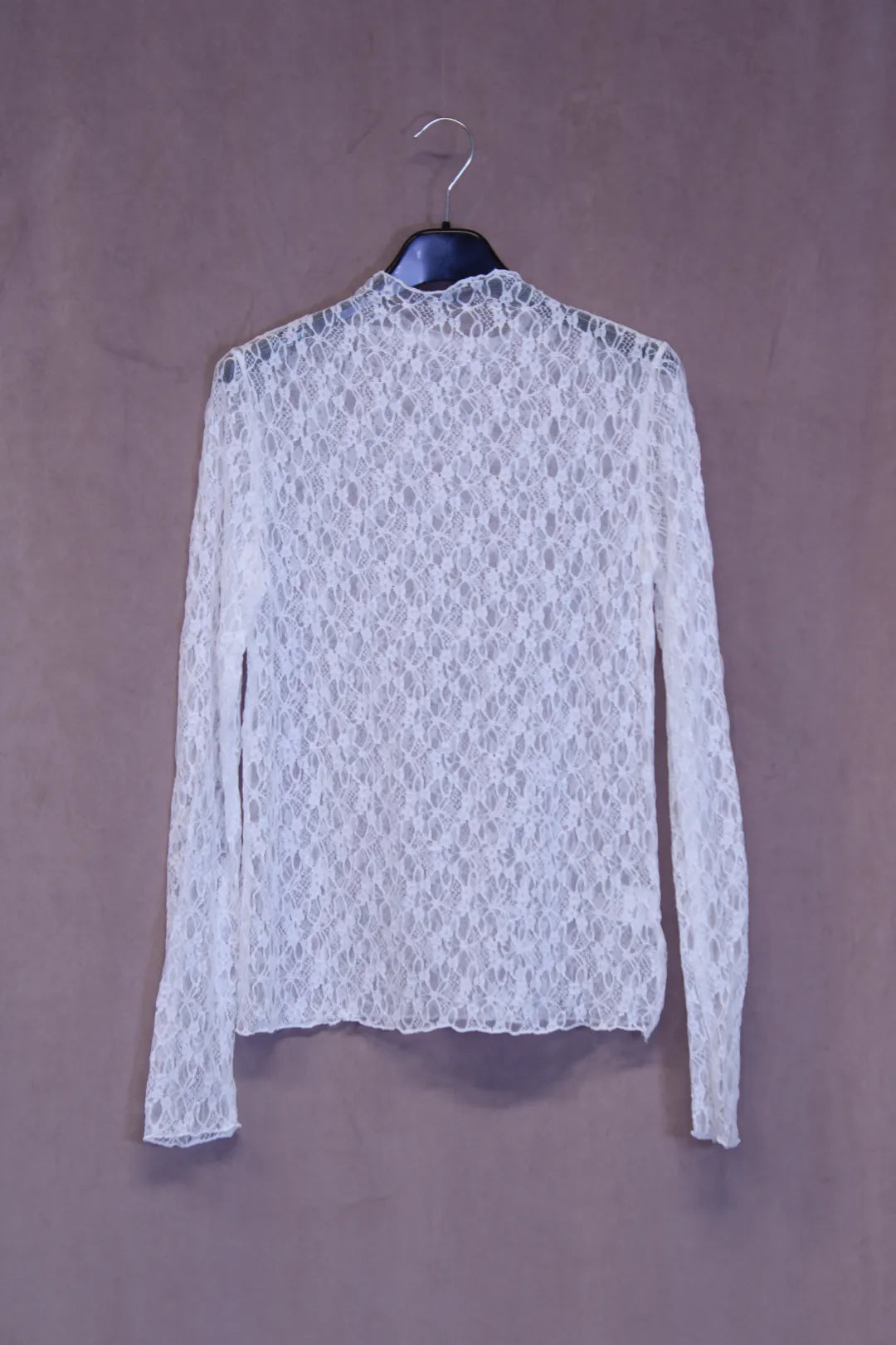 Läpikuultava pitsipaita Karo