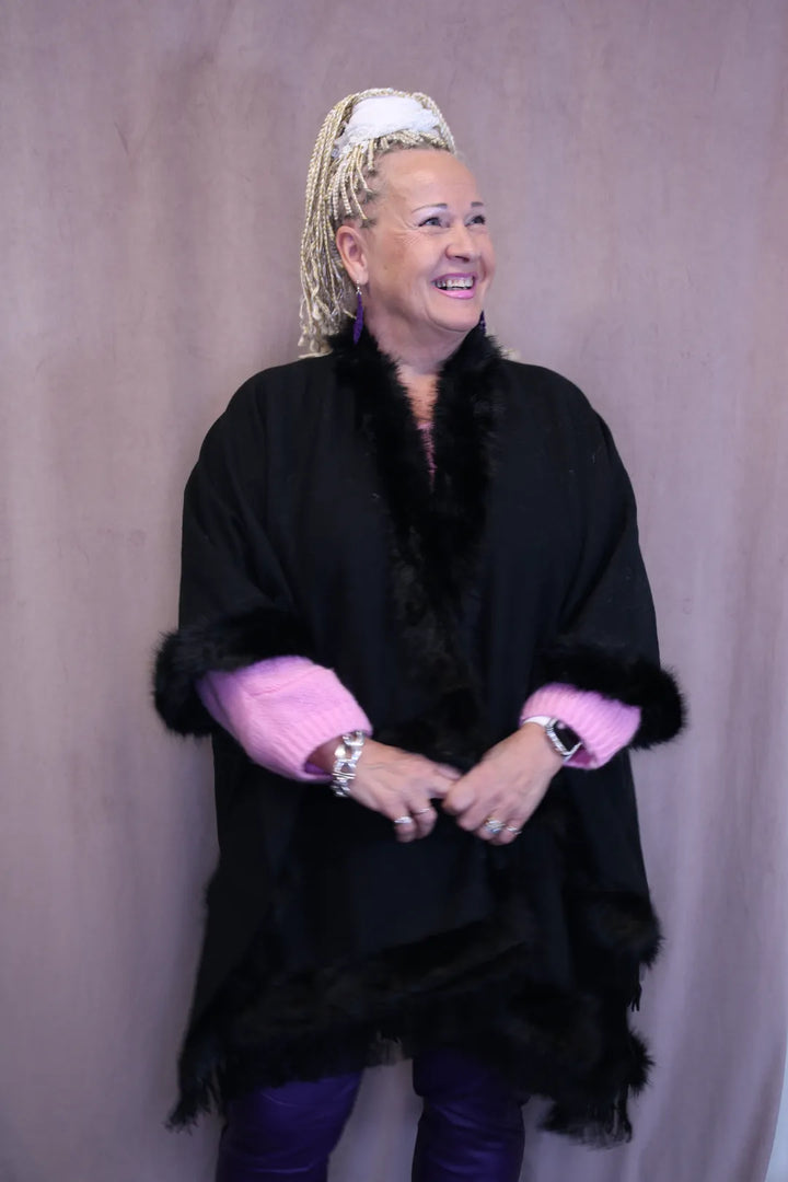 Tekoturkis viittatakki Halla