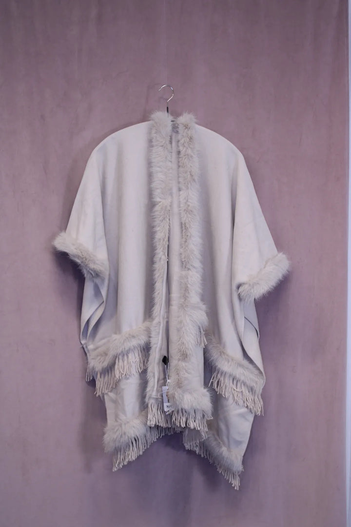 Tekoturkis viittatakki Halla