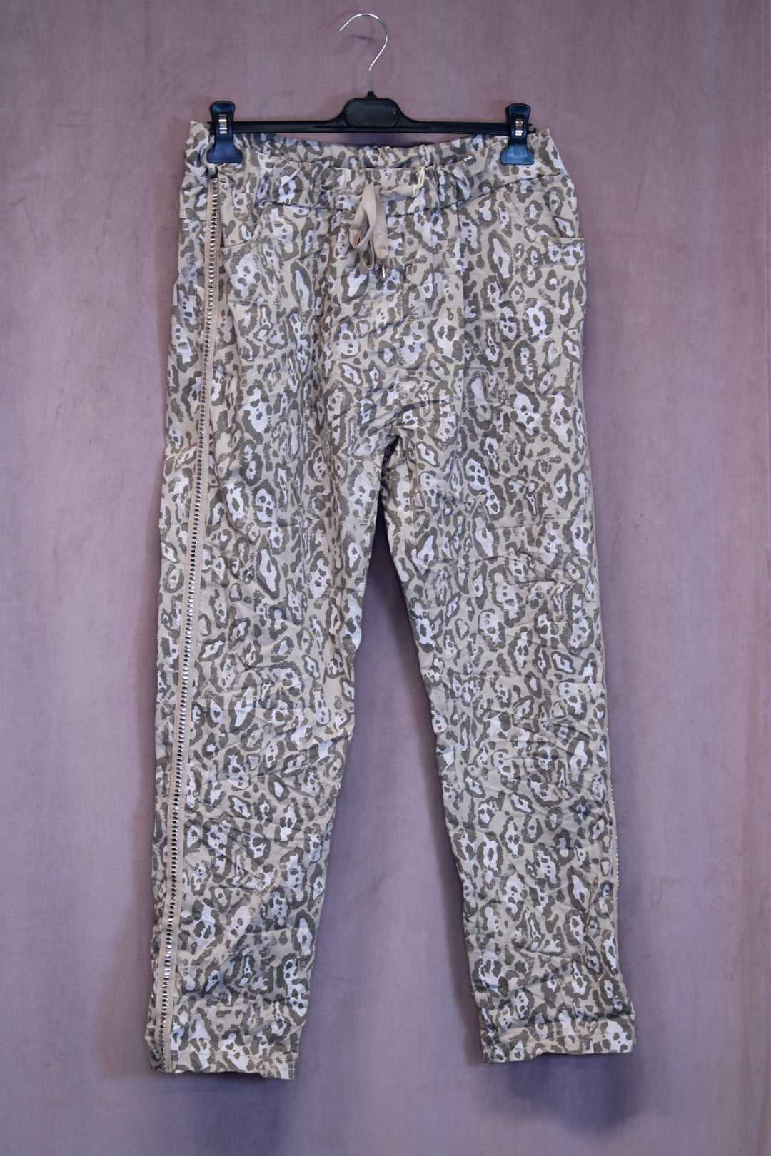 Leopardihousut koristenauhalla Teresa