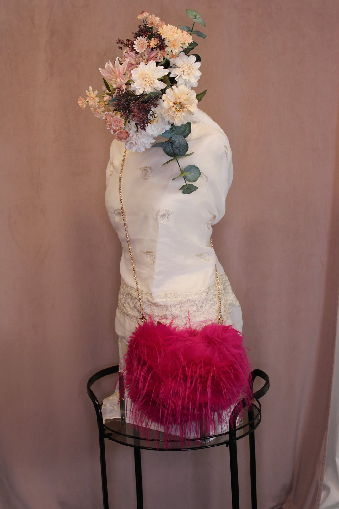 Tekoturkislaukku Lumi