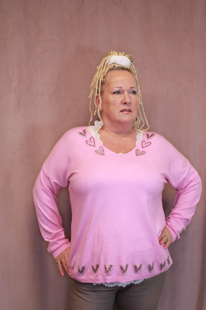 Neule kimallesydämillä Mia