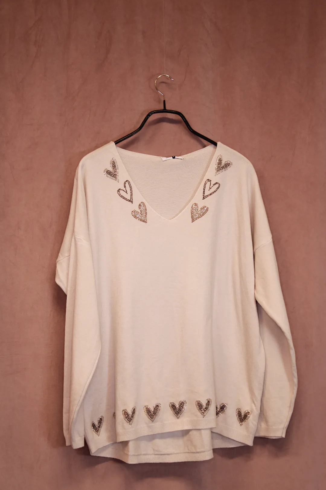 Neule kimallesydämillä Mia