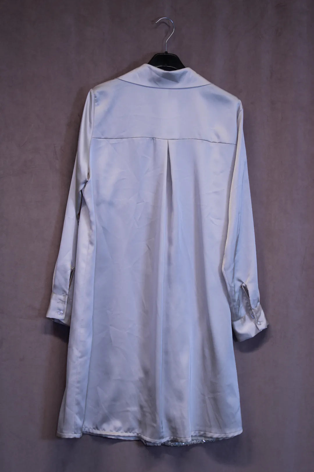 PV/Satiinitunika/jakku paljeteilla