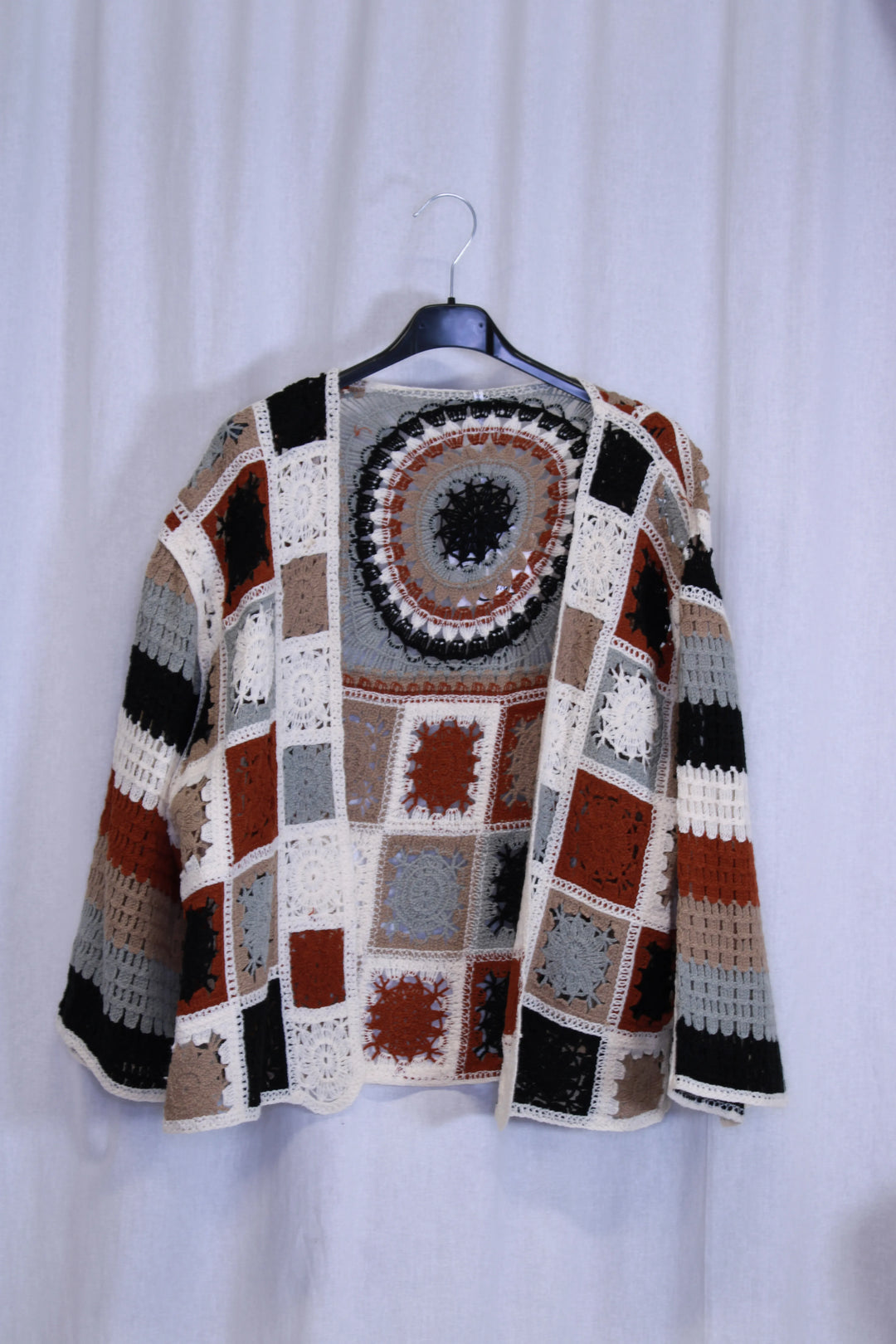 Avoin neuletakki Hilla