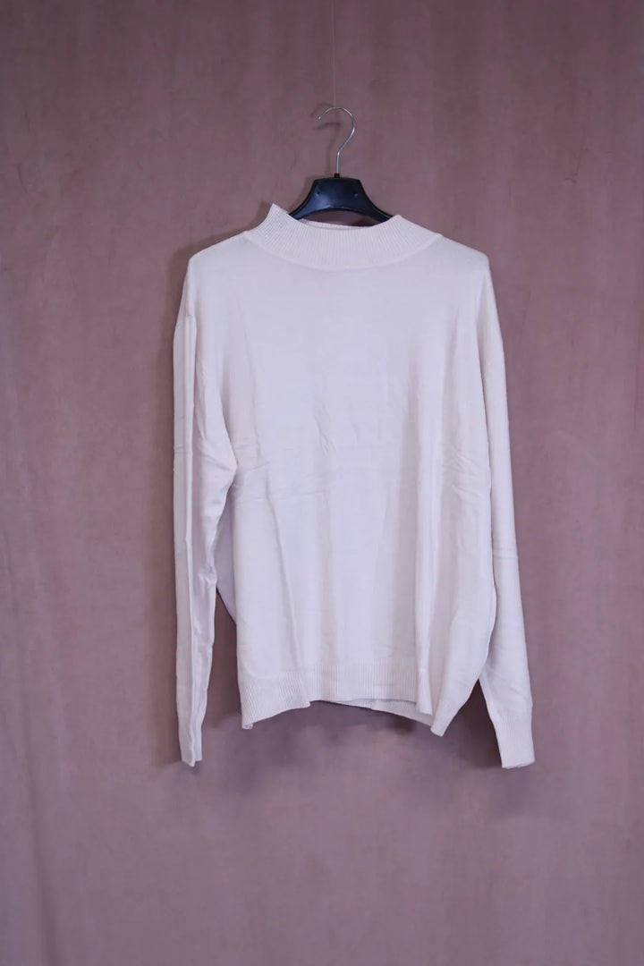 Ohut neulepaita Mirva