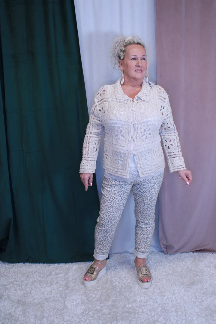 Virkattu pitsijakku Saara