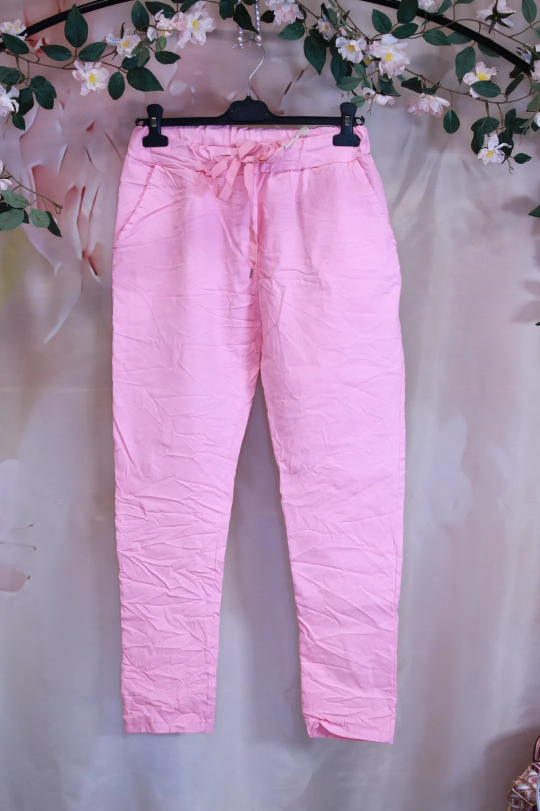 Perushousut  takataskuton 38-42 Tuija