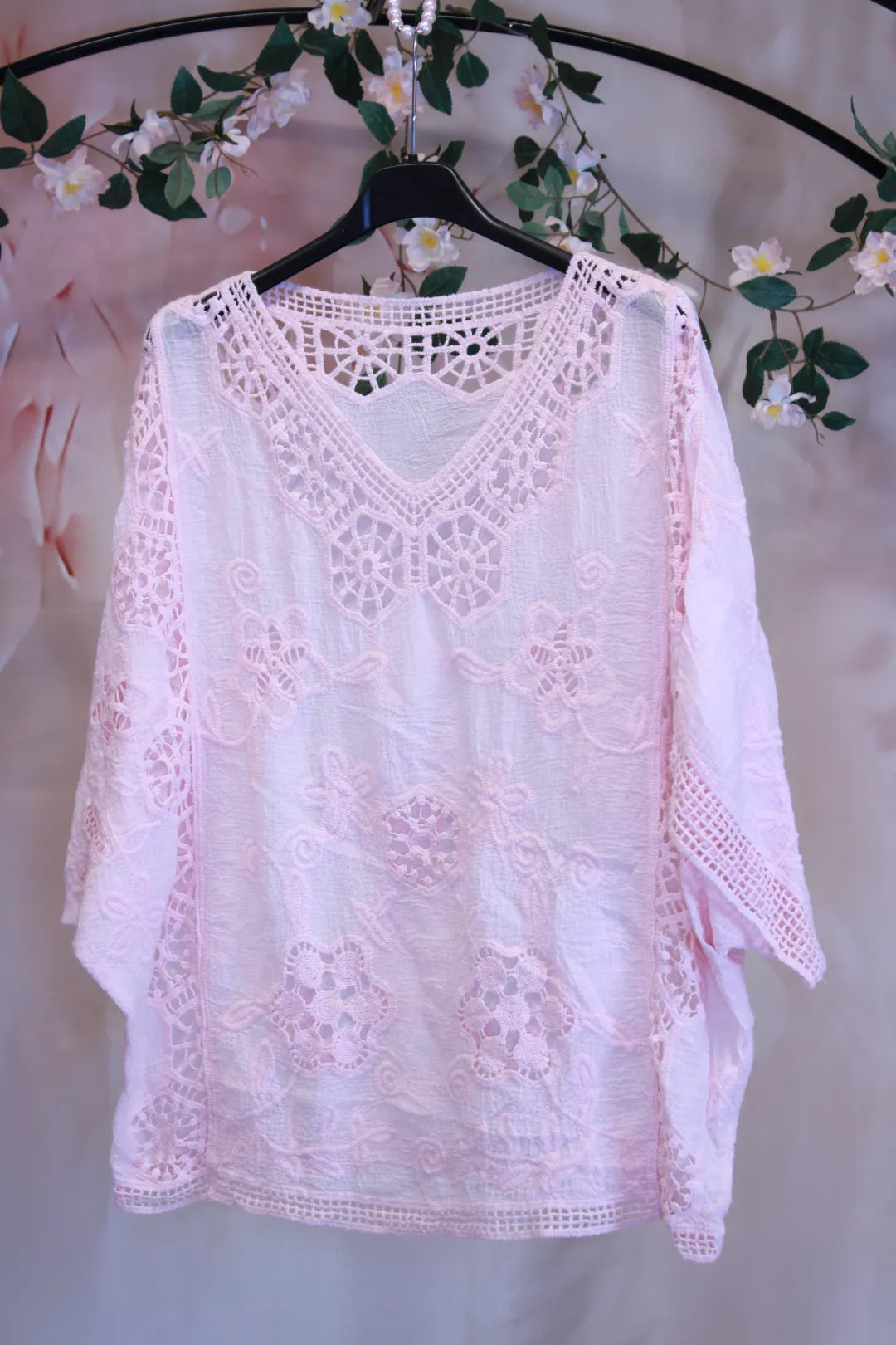 Pitsikirjailtu puuvillapusero - Eila