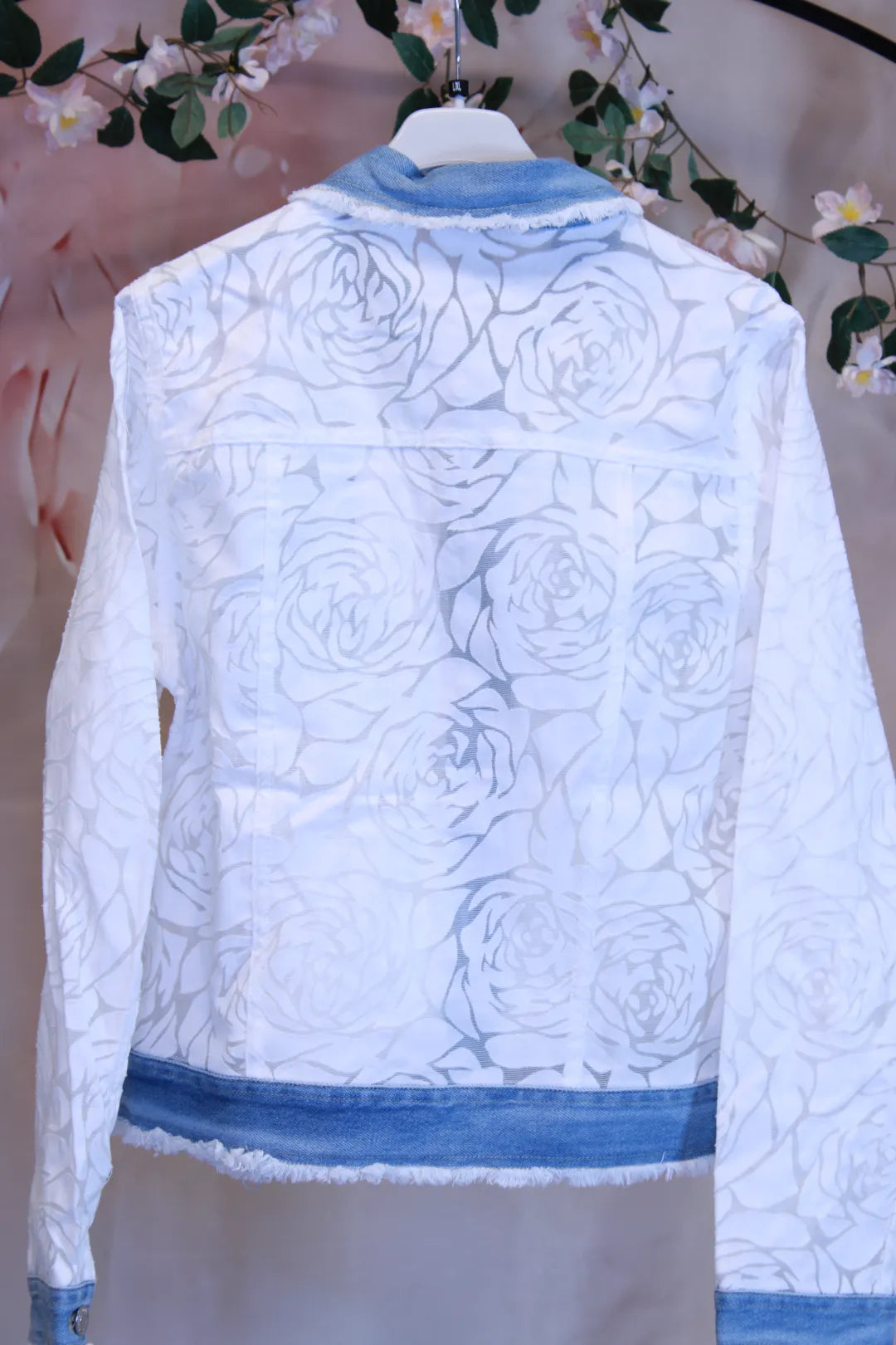 Kukkakuvioinen denimjakku - Lempi