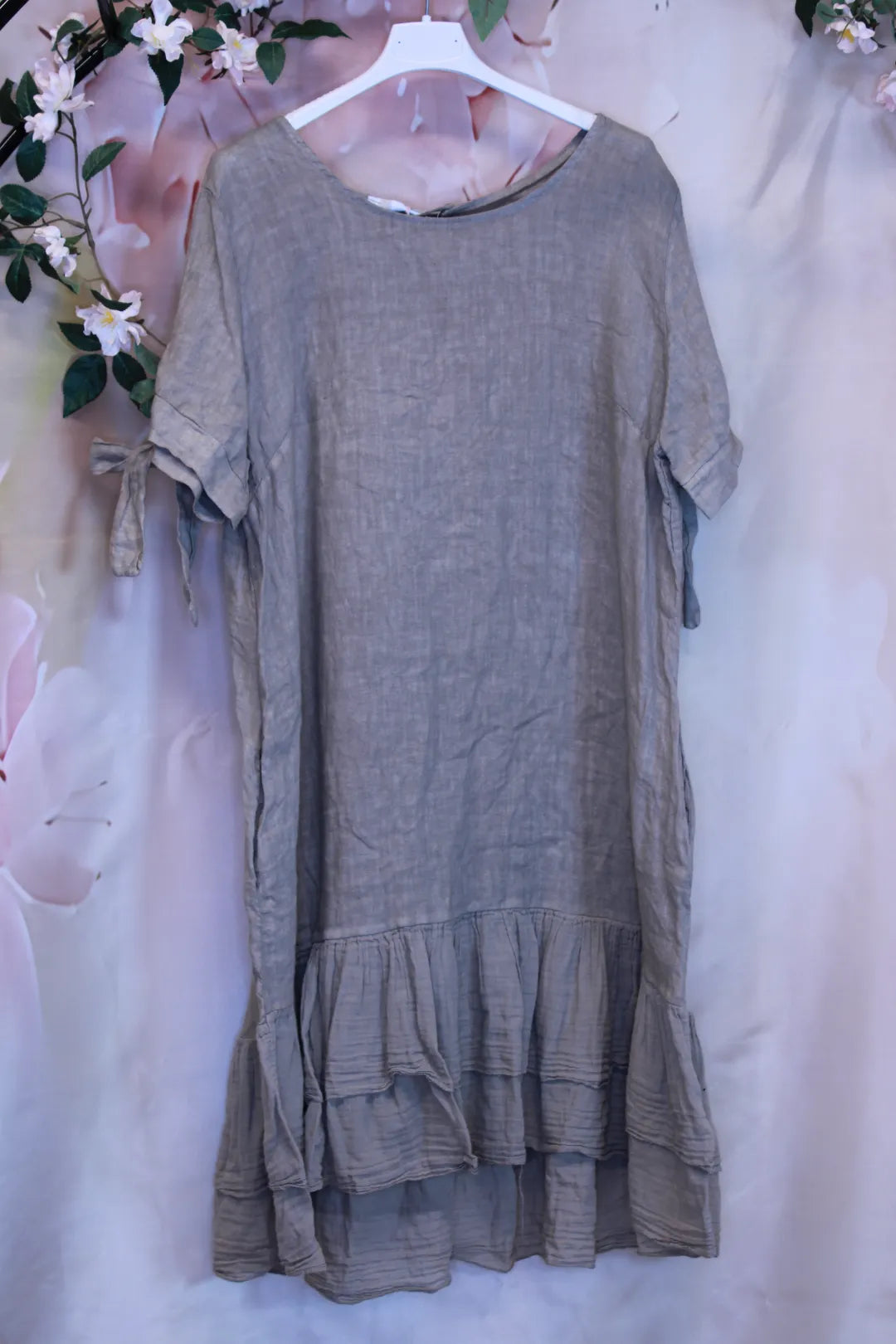 Pellavamekko frillahelmalla - Sivi