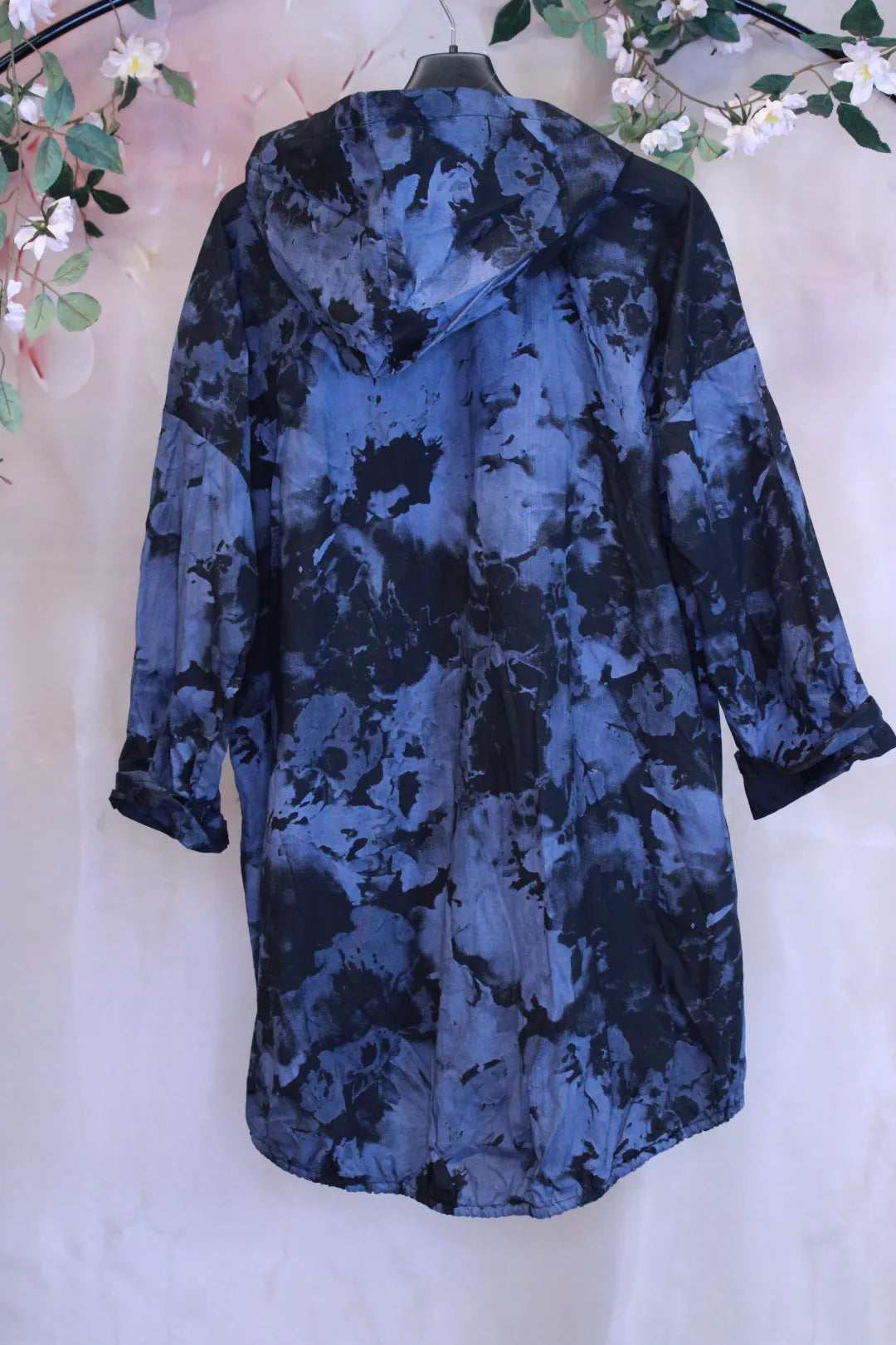 Kevyt takki hupulla - Milka