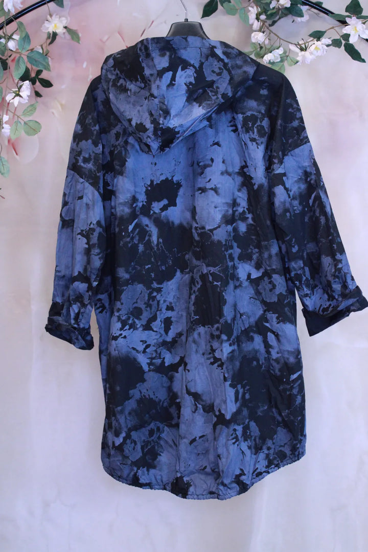 Kevyt takki hupulla - Milka