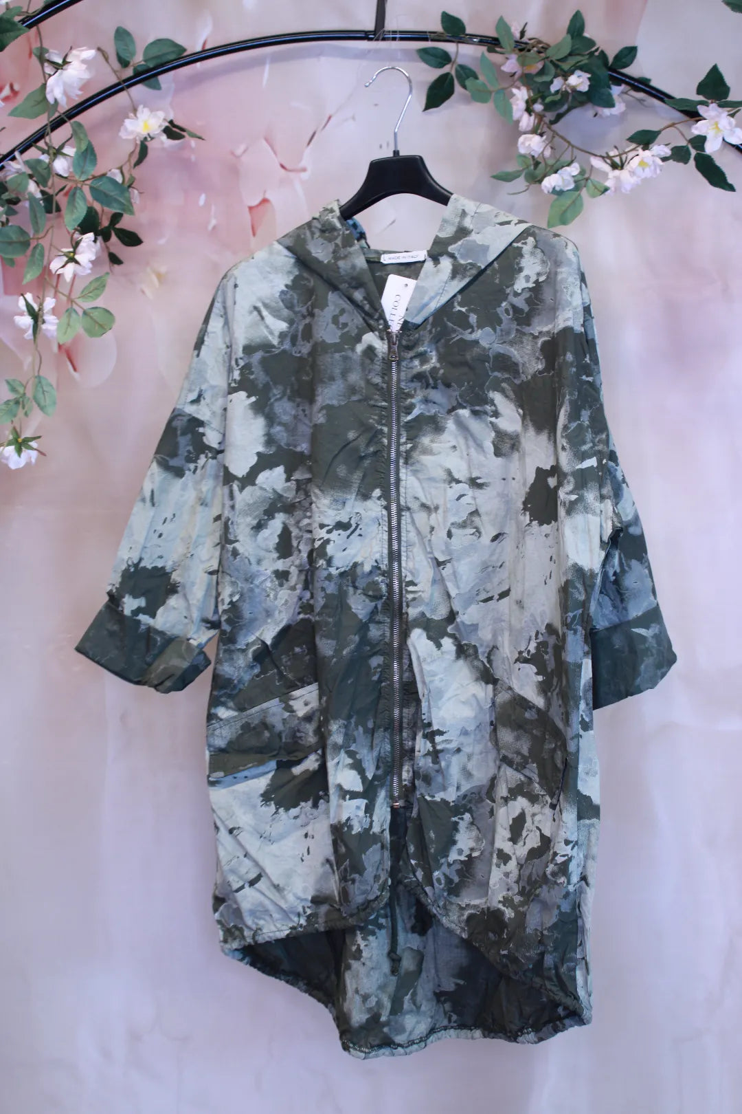 Kevyt takki hupulla - Milka