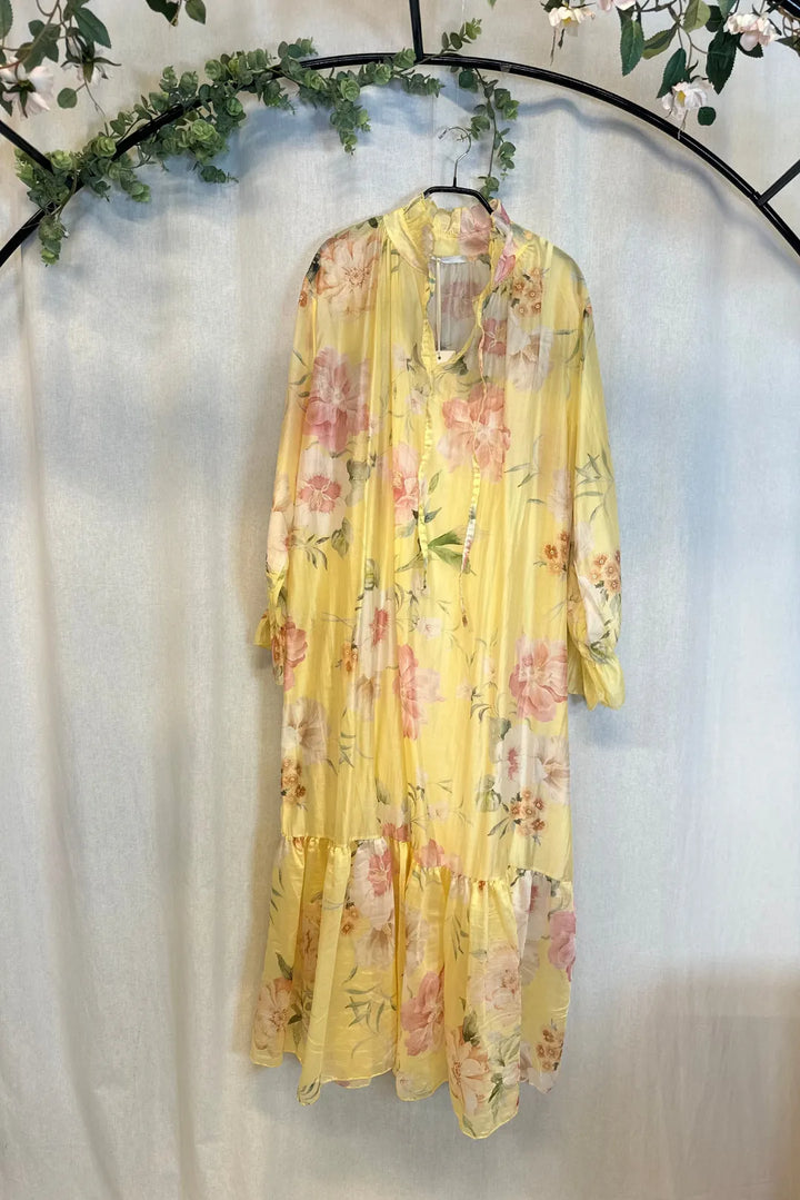 Mekko kukkakuosilla - Margareta