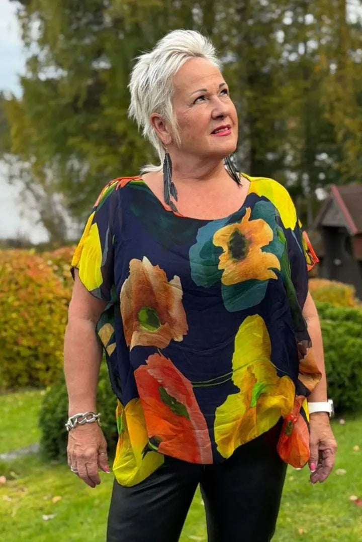 Silkkipaita kukkakuviolla Matleena