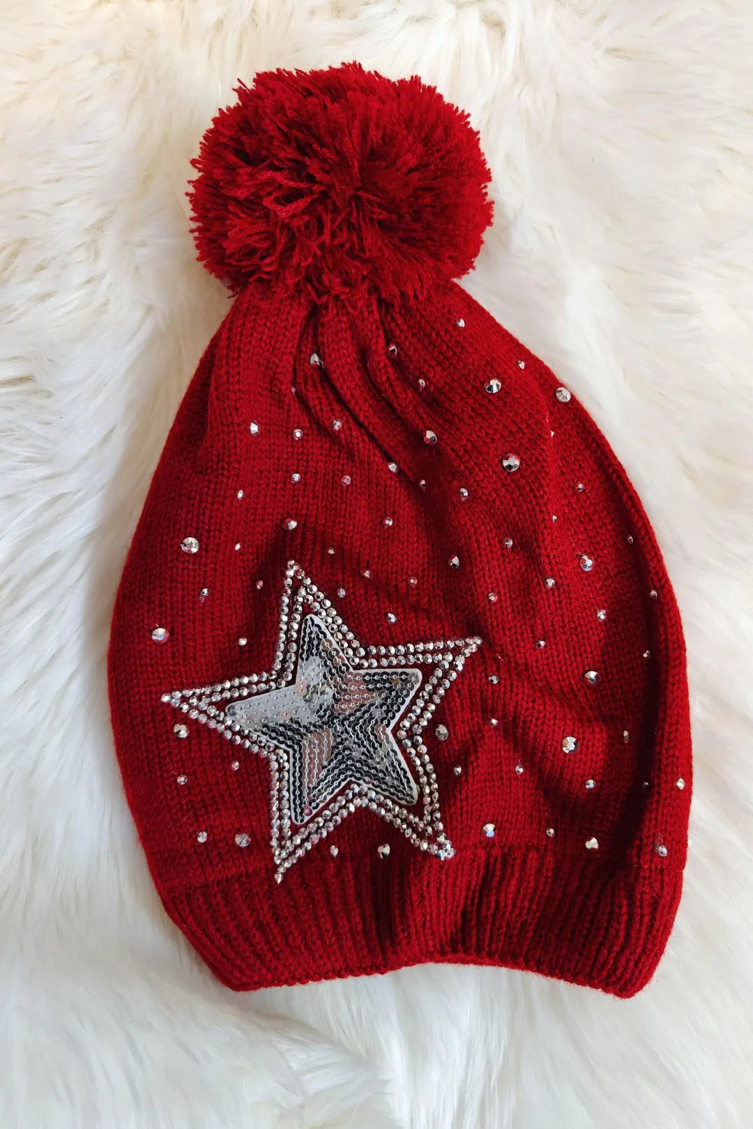 Tähtipipo tupsulla Nella