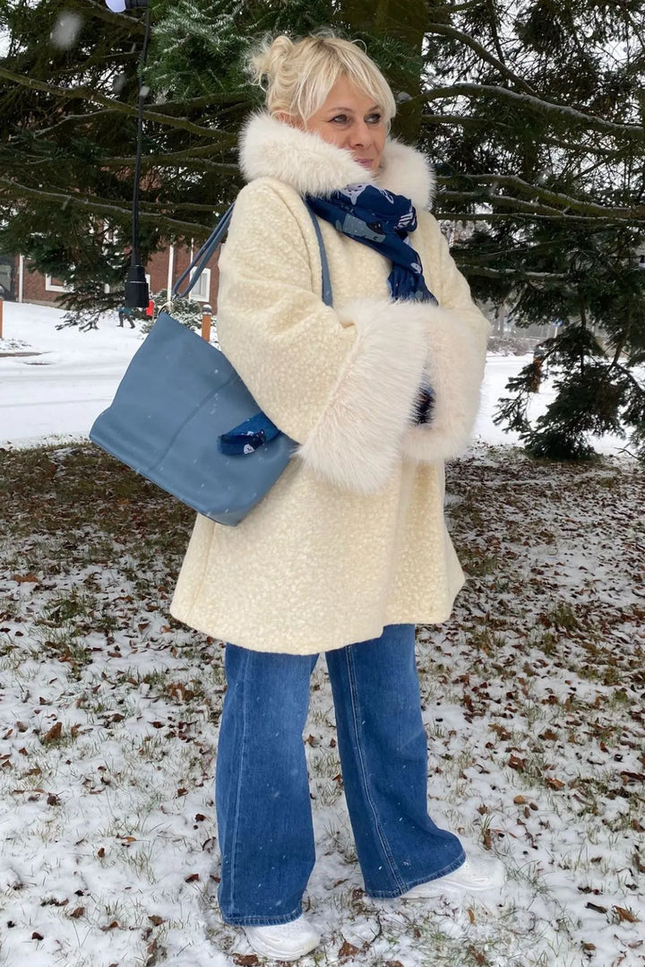 VIllakangastakki karvahupulla Elma