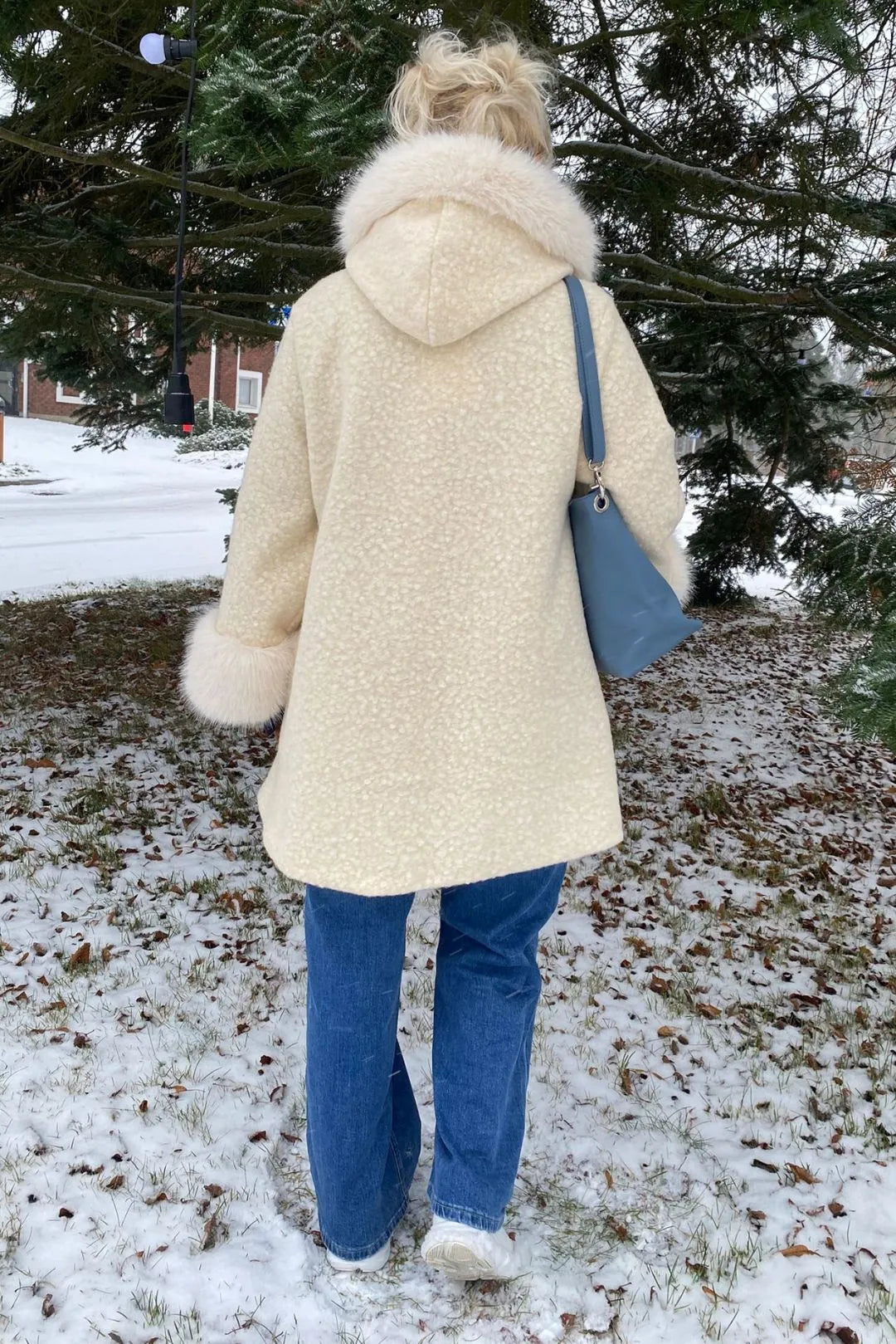 VIllakangastakki karvahupulla Elma