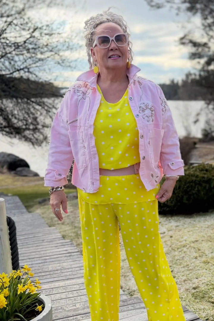 Kukkakirjailtu puuvillatakki Noomi
