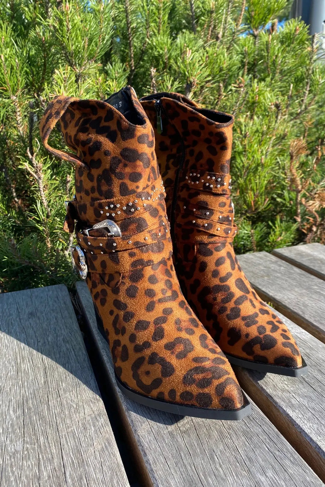 Leopardibootsit Ilona