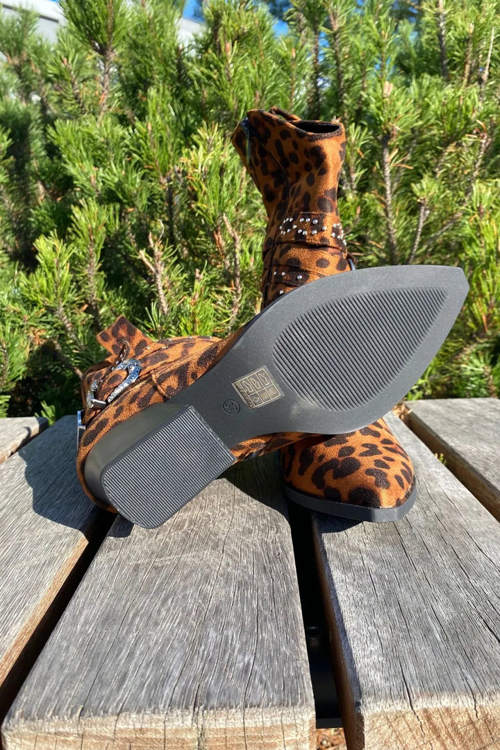 Leopardibootsit Ilona