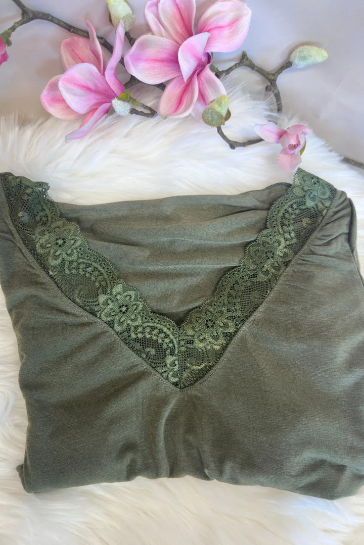 Pukeutumispaita - Mimmi