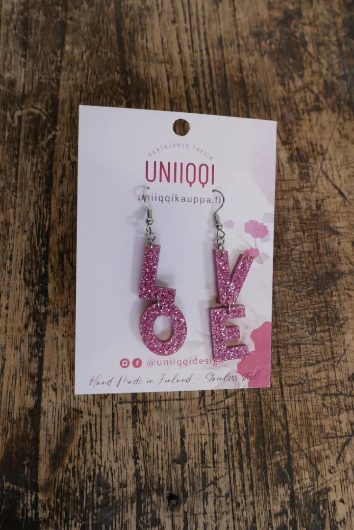 Korvakorut LOVE  // Uniiqqi- design