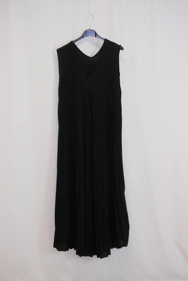 Pliseerattu mekko Lotta