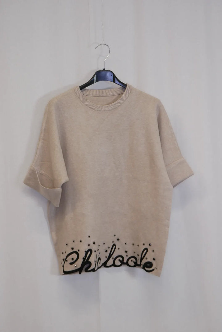 Neule helmakoristeella Erja