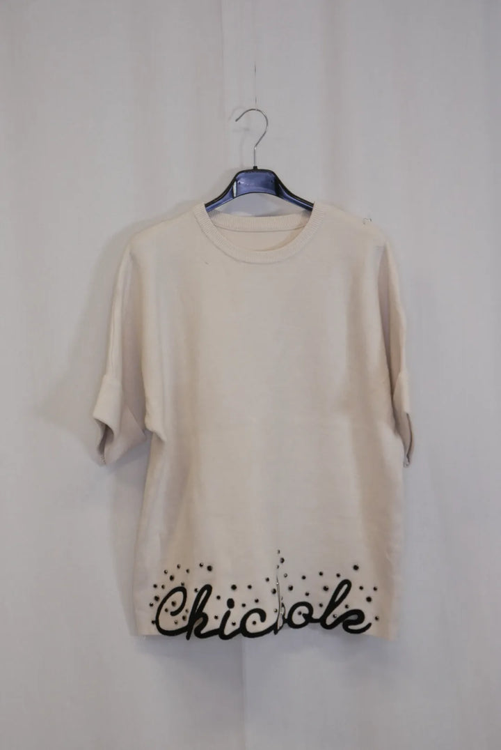 Neule helmakoristeella Erja