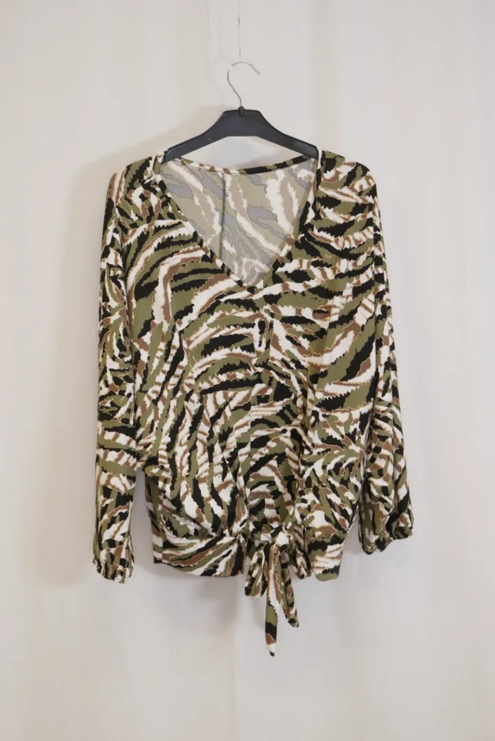 Lepakkohihainen paita Saimi